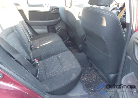 2019 Subaru Outback 2.5I z USA, uszkodzony, nr VIN 4S4BSABC3K3298699